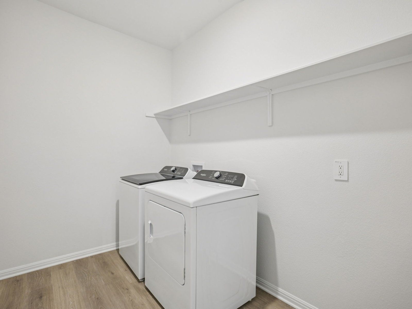 The Hughes (841) Floorplan
