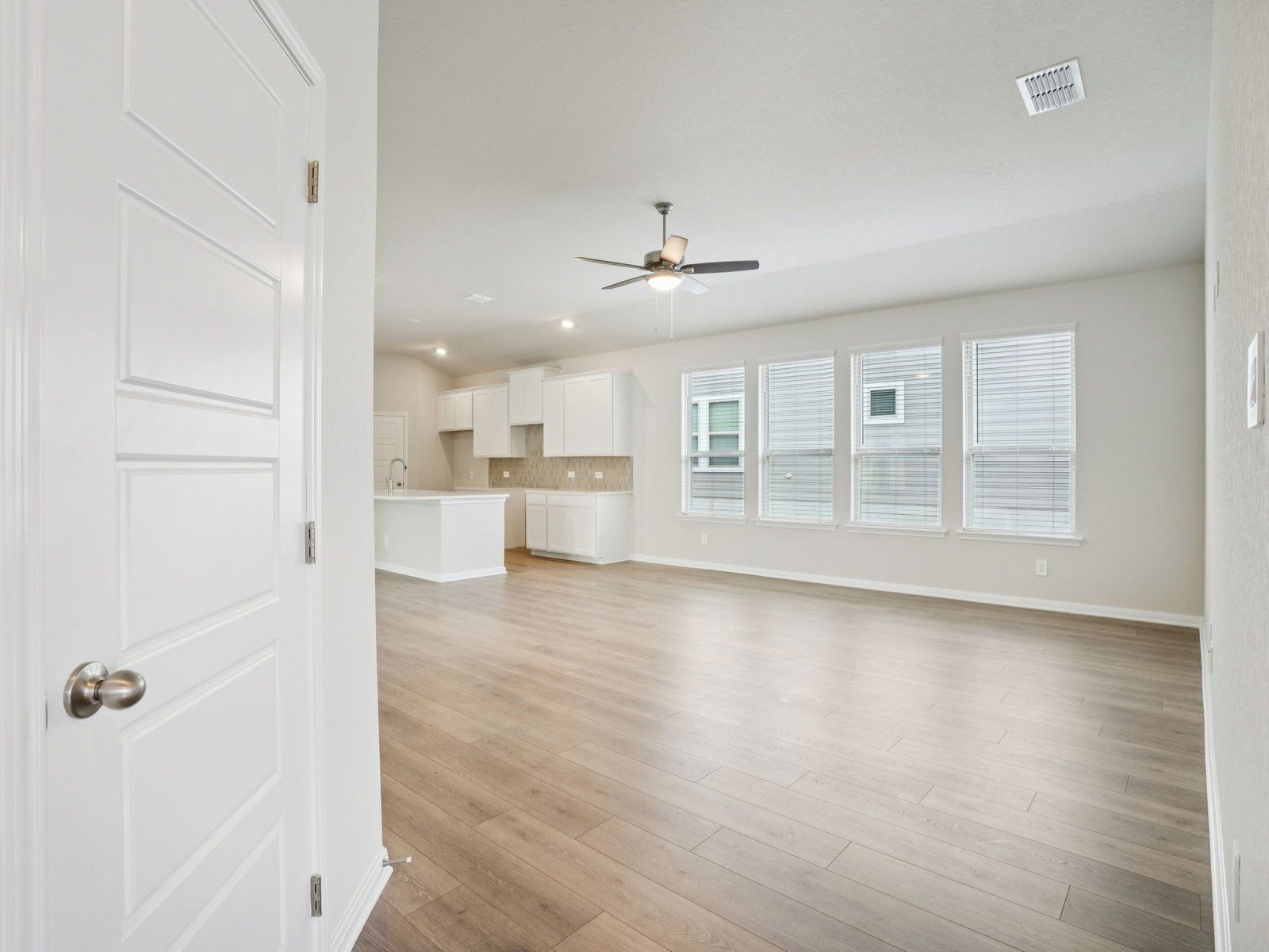 10275 King Robert (The Rio Grande (3010))