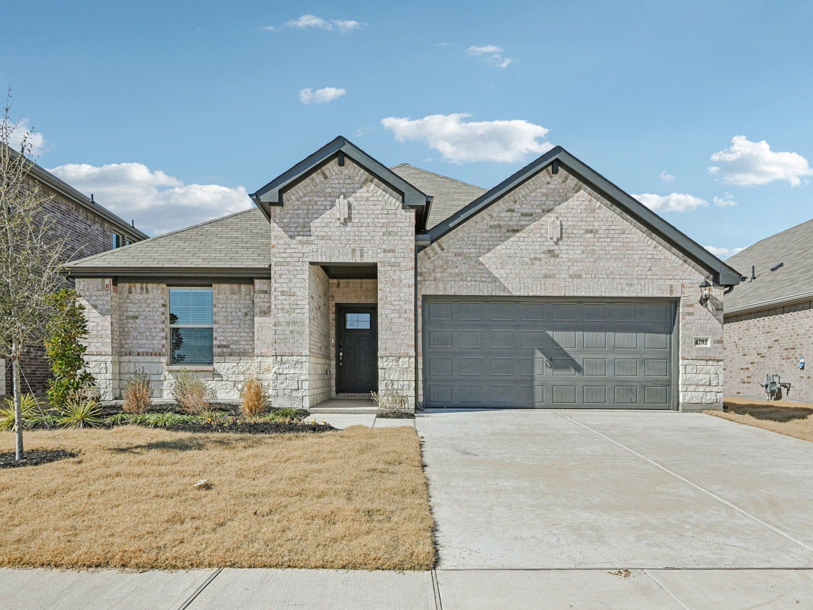 4202 Joe Pool Drive (The Henderson)