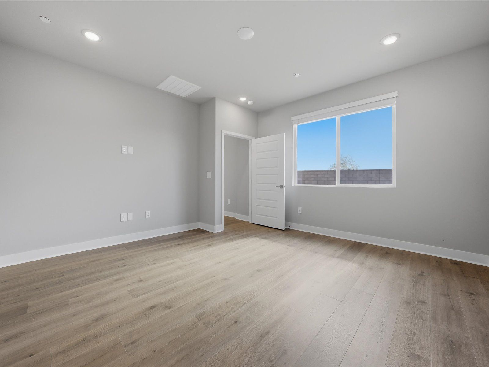 Welcome to 74944 Trousdale Drive, Palm Desert, CA