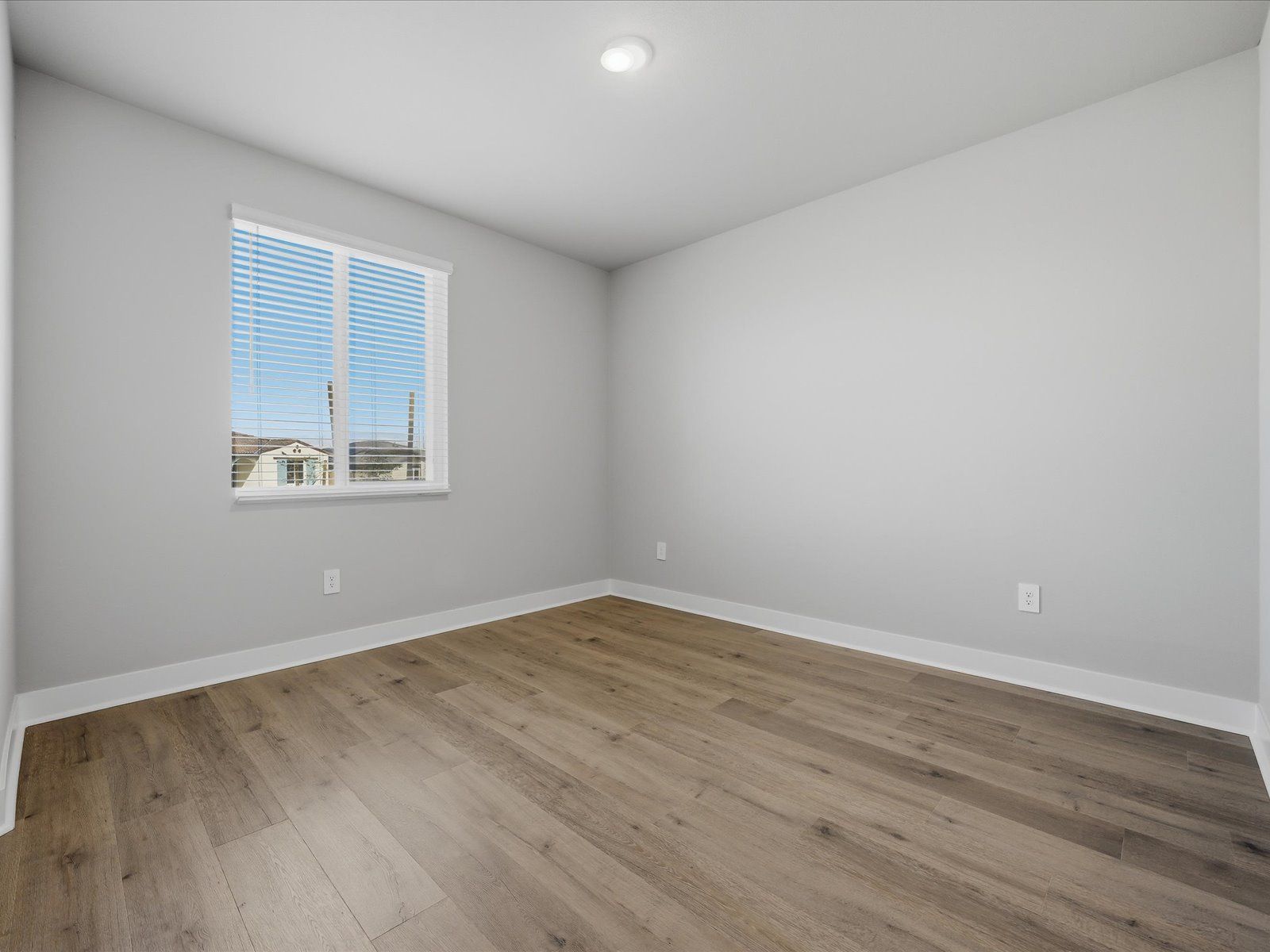 Welcome to 74944 Trousdale Drive, Palm Desert, CA