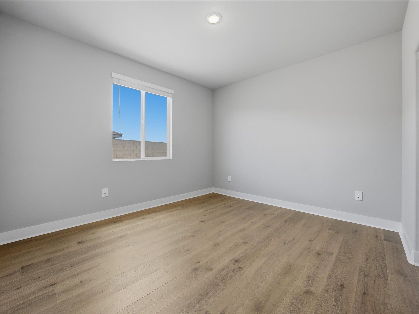Welcome to 74944 Trousdale Drive, Palm Desert, CA