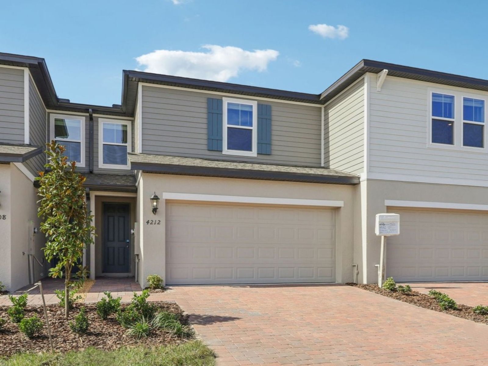 4212 Ranch House Road (Oakville I)