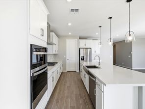 17659 W College Drive (Lennon)