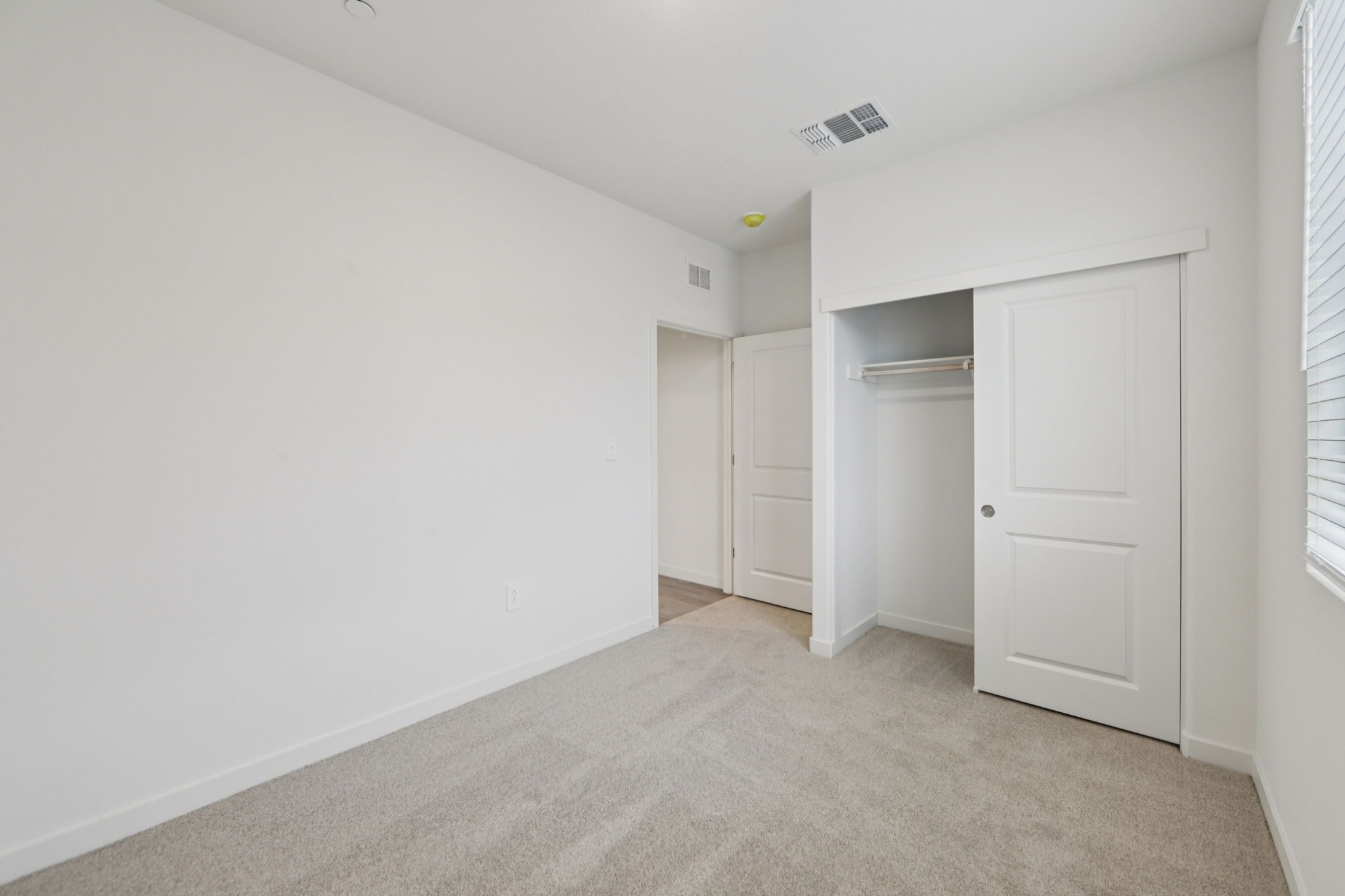 338 Viceroy Way (Residence 3)