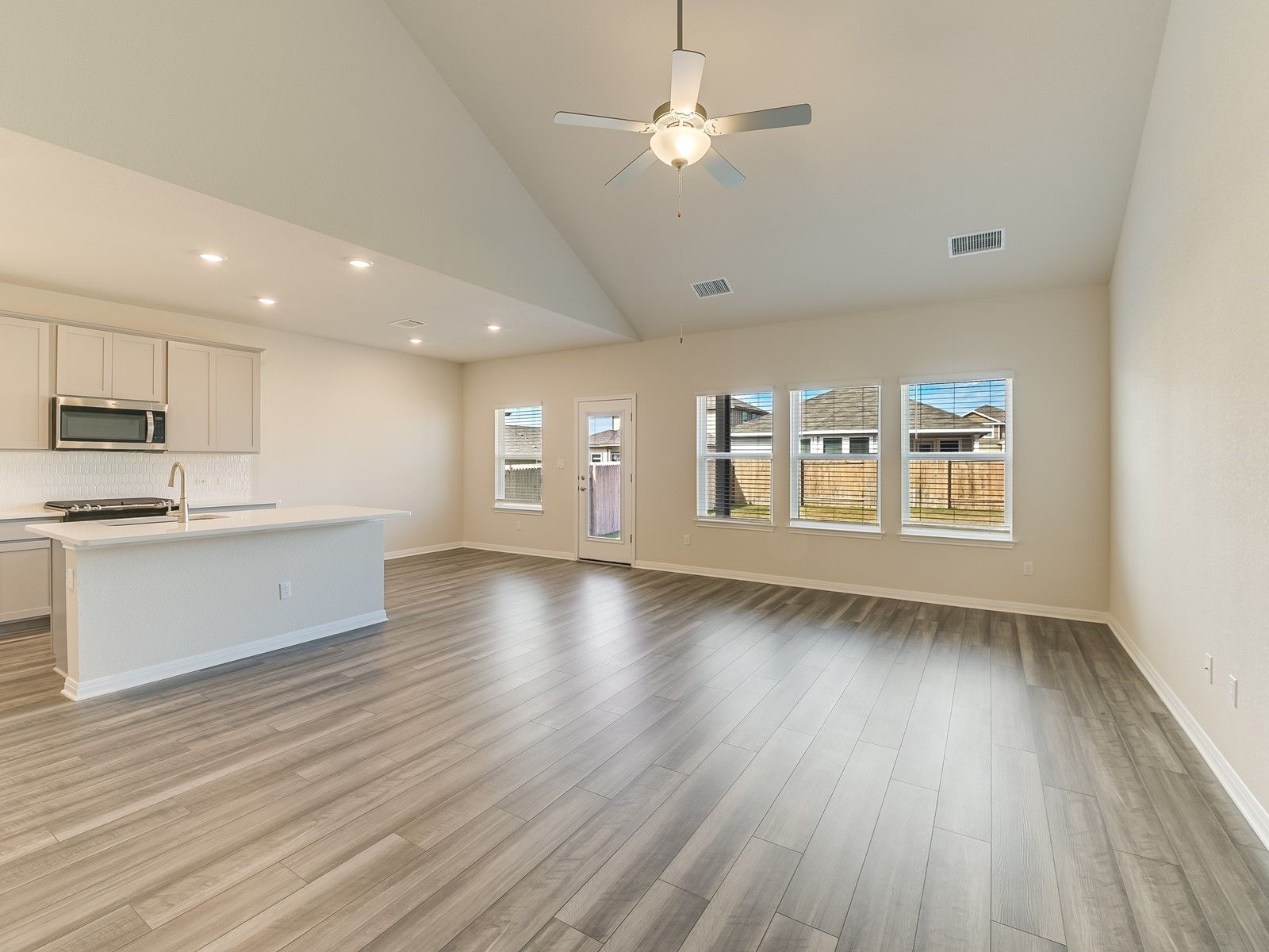 The Mckinnon (451) Floorplan