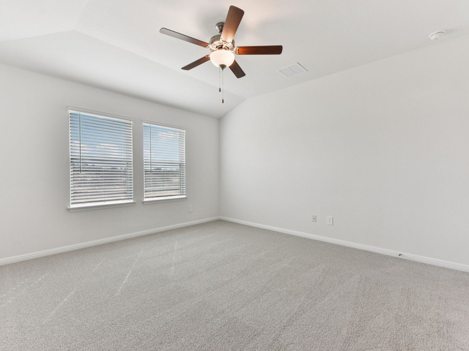 The Ross (410) Floorplan