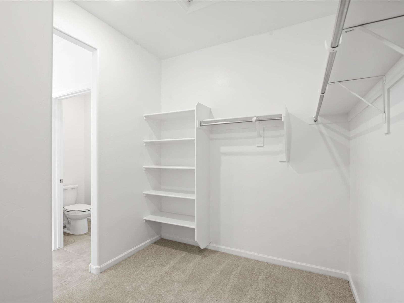 9799 N SUMMERSTONE AV (Quartz)