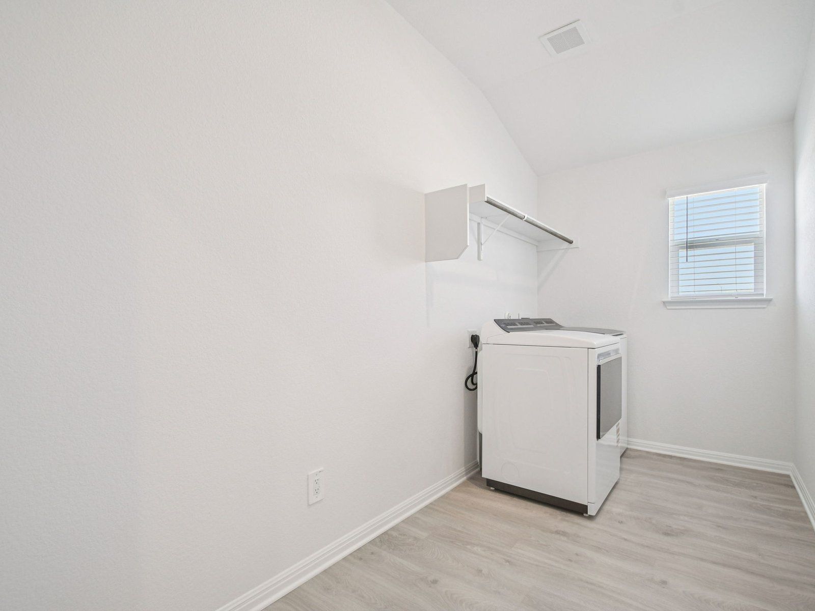 The Preston (403) Floorplan