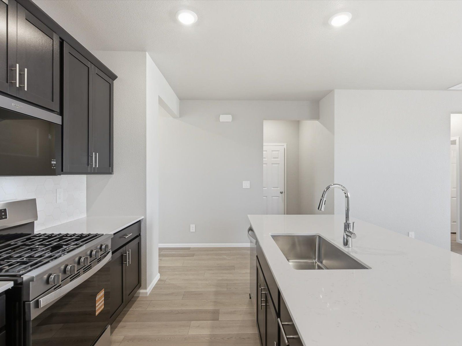 DEN_Buffalo-Highlands_Byers_Kitchen_D_8906-Rifle-St