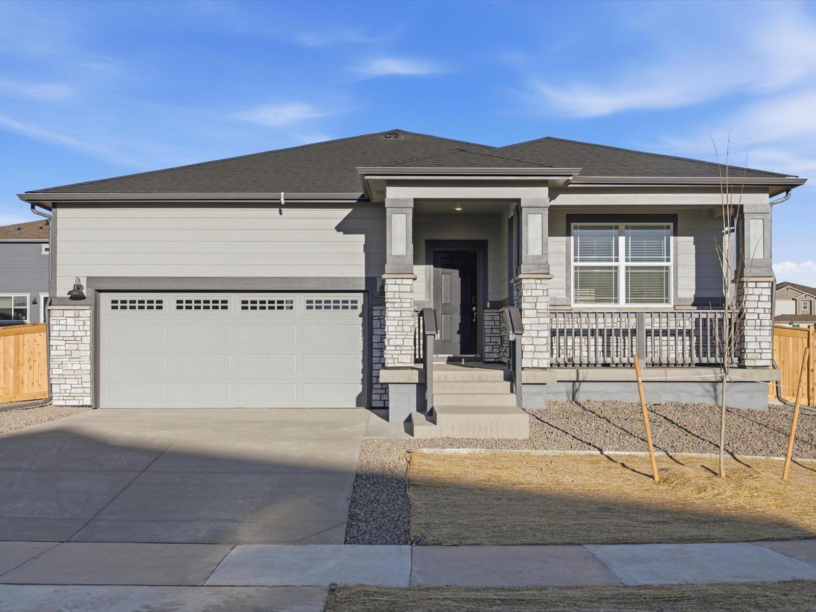 DEN_Buffalo-Highlands_Byers_Facade_D_8906-Rifle-St