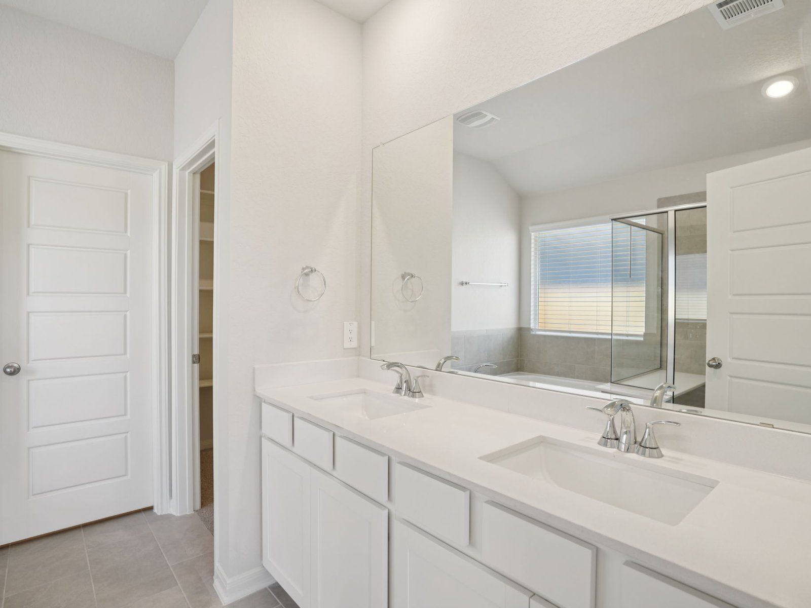 Primary Suite Bathroom