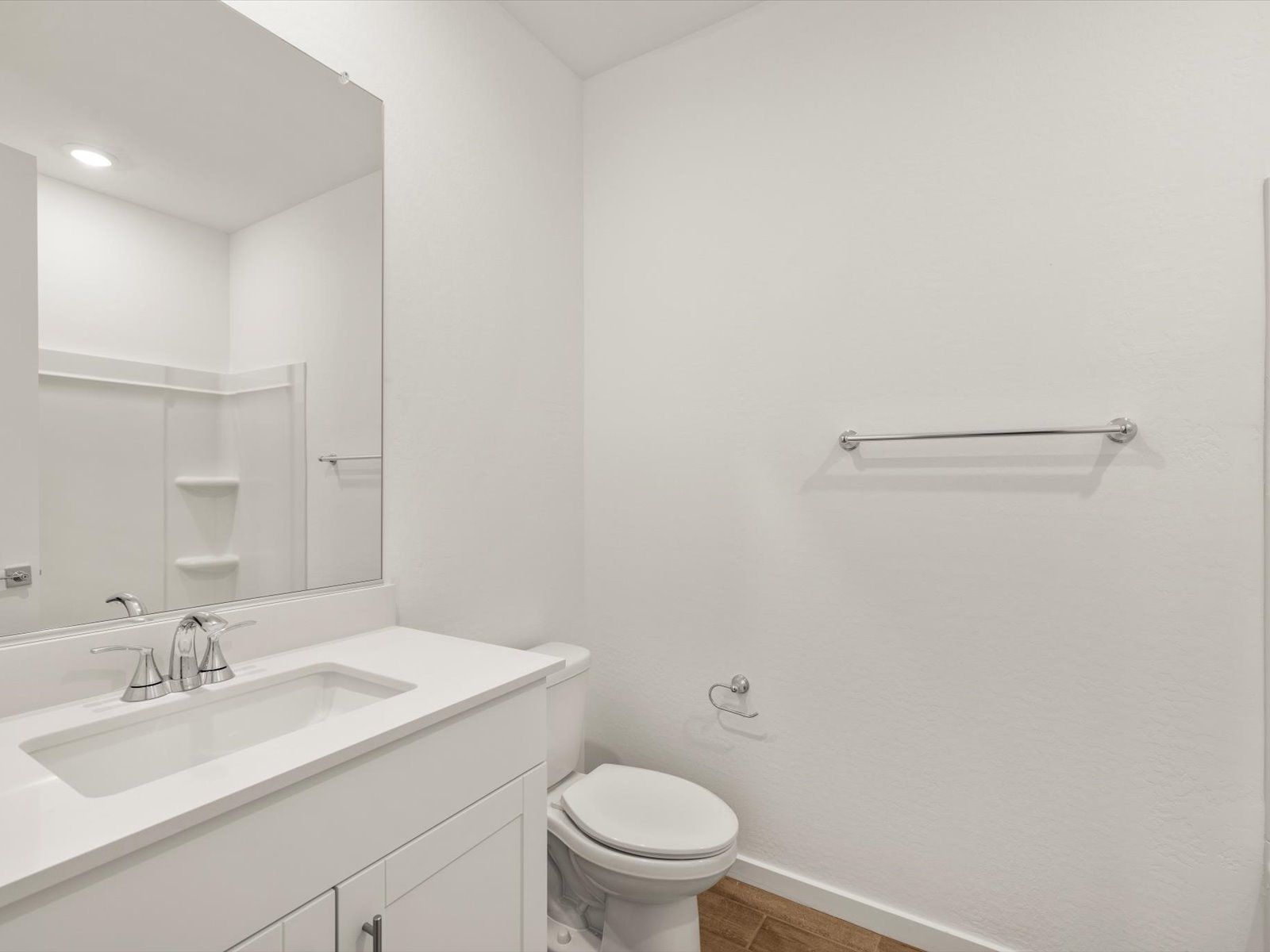 PHX_Paloma-Creek_Bathroom_15981-W-Desert-Spoon-Dr