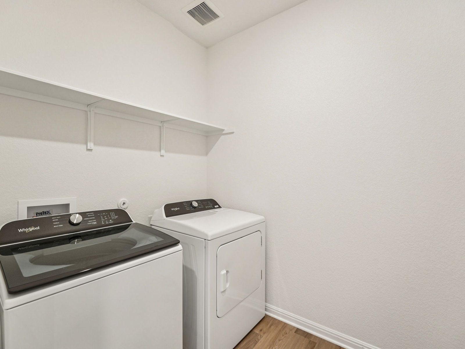 The Oleander (401) Floorplan