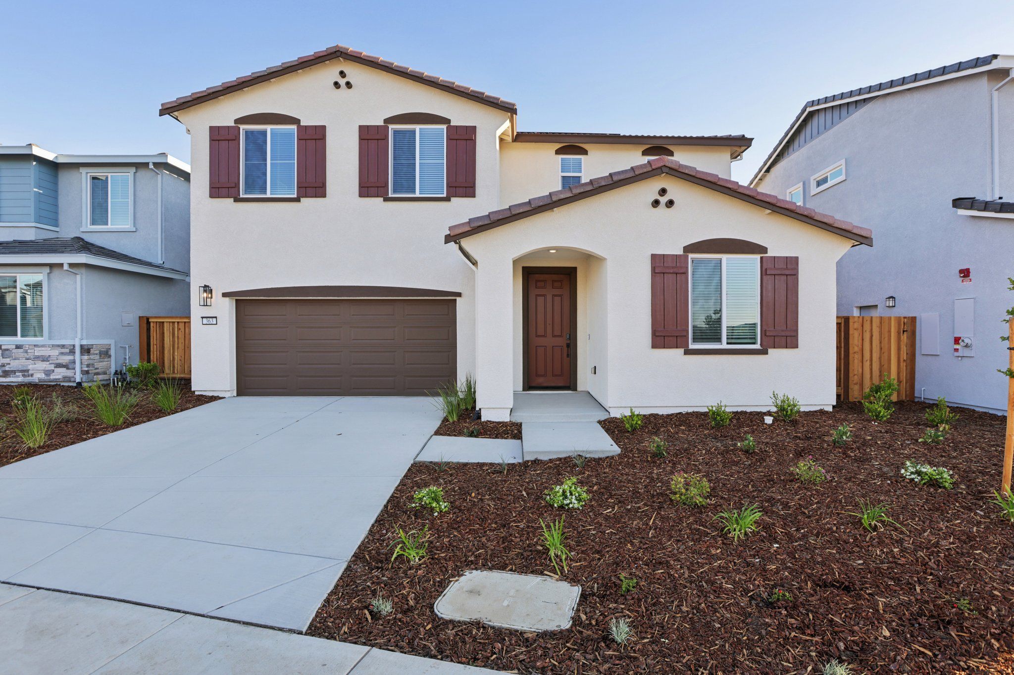 Residence 4 - Casacala: Brentwood, California - Meritage Homes