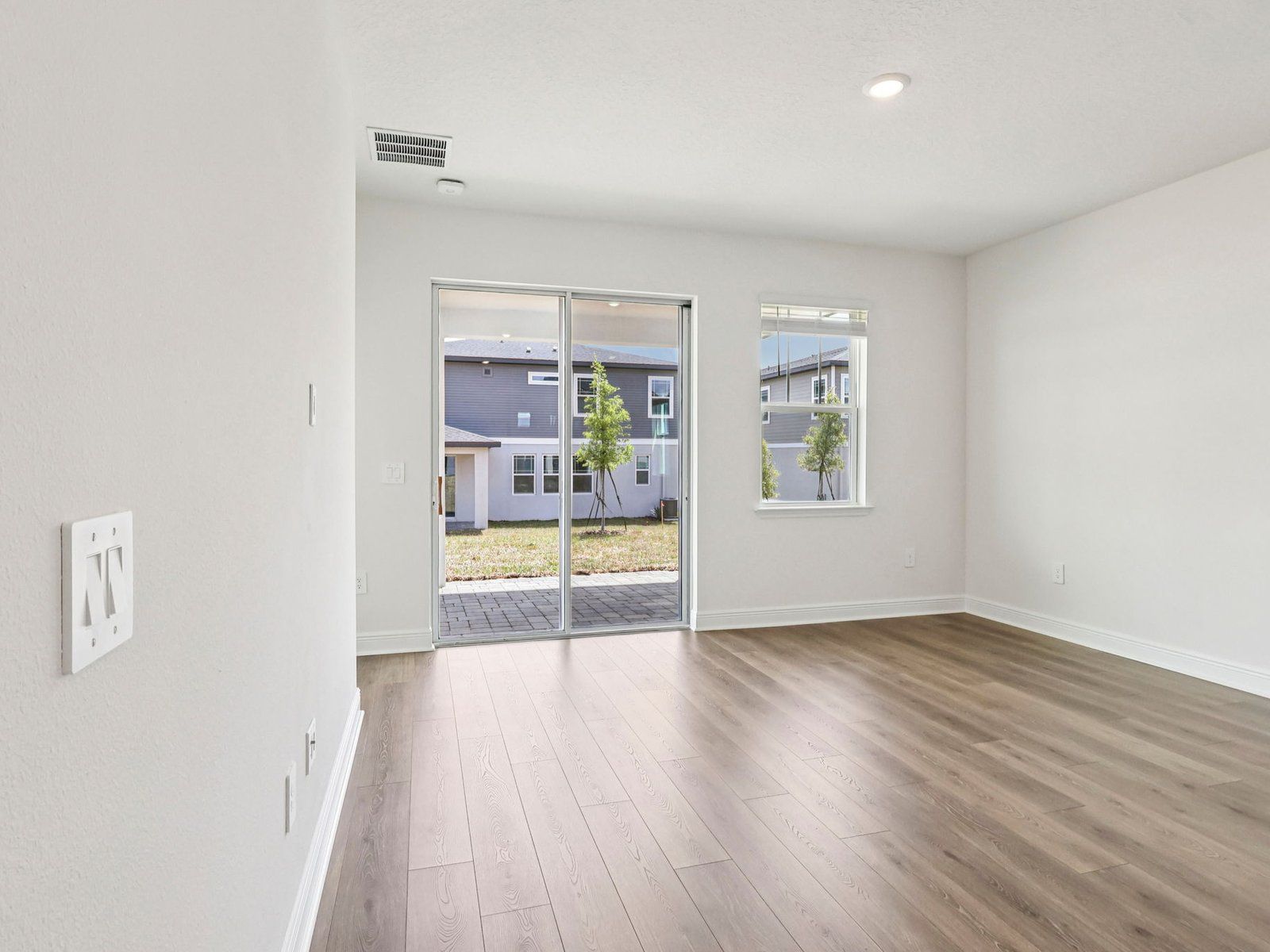 7-custom-Orlando - Cyrene at Minneola - 2277 Hen Rd Minneola FL 34715 - 007.jpg