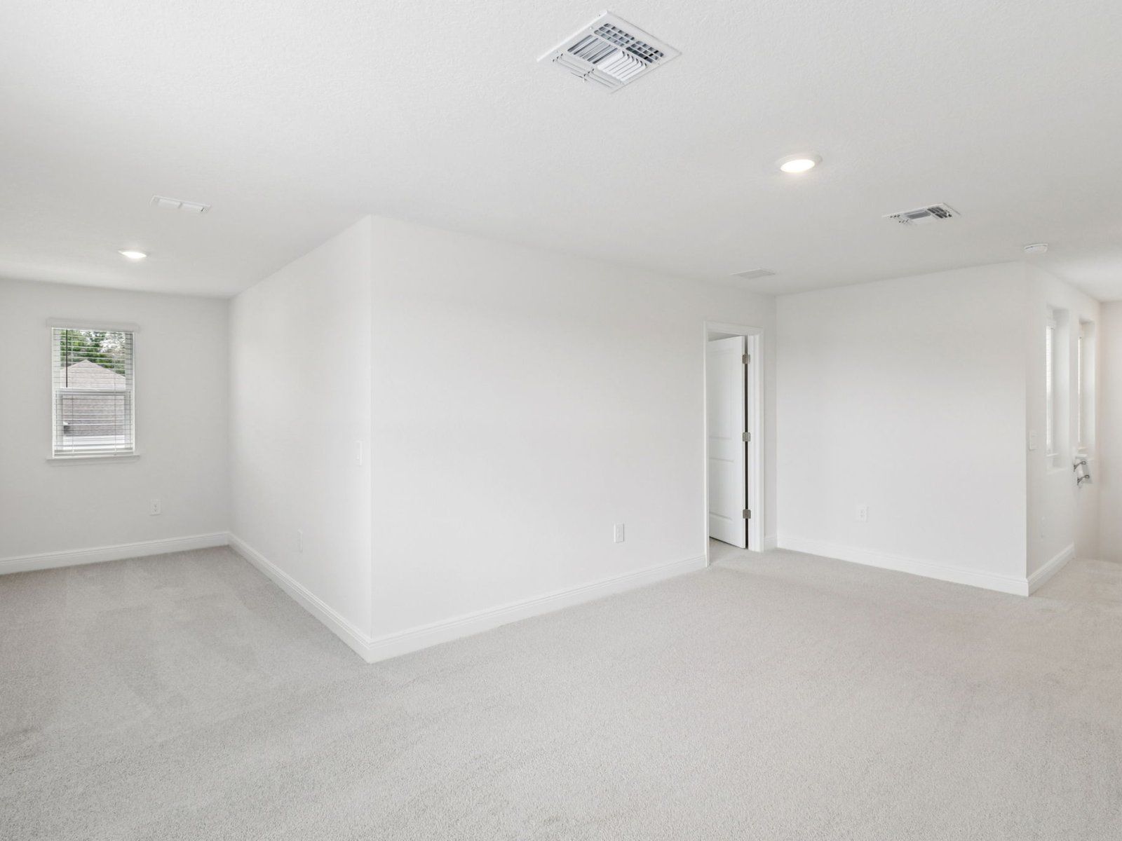 21-custom-Orlando - The Reserve at Hammock Oaks - 807 Sunshower Dr Lady Lake FL 32159 - 021.jpg