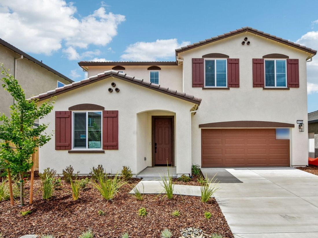 1759 EAGLE RIVER AV (Residence 4)
