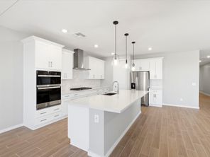 7754 W Hayward Ave (Bailey Plus)