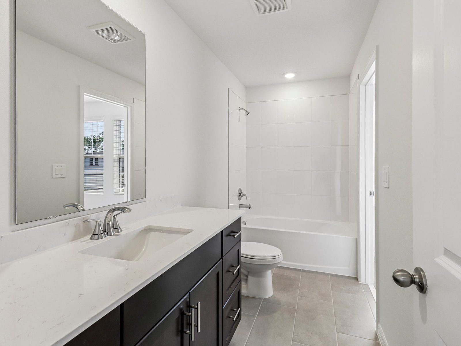 Secondary bathroom