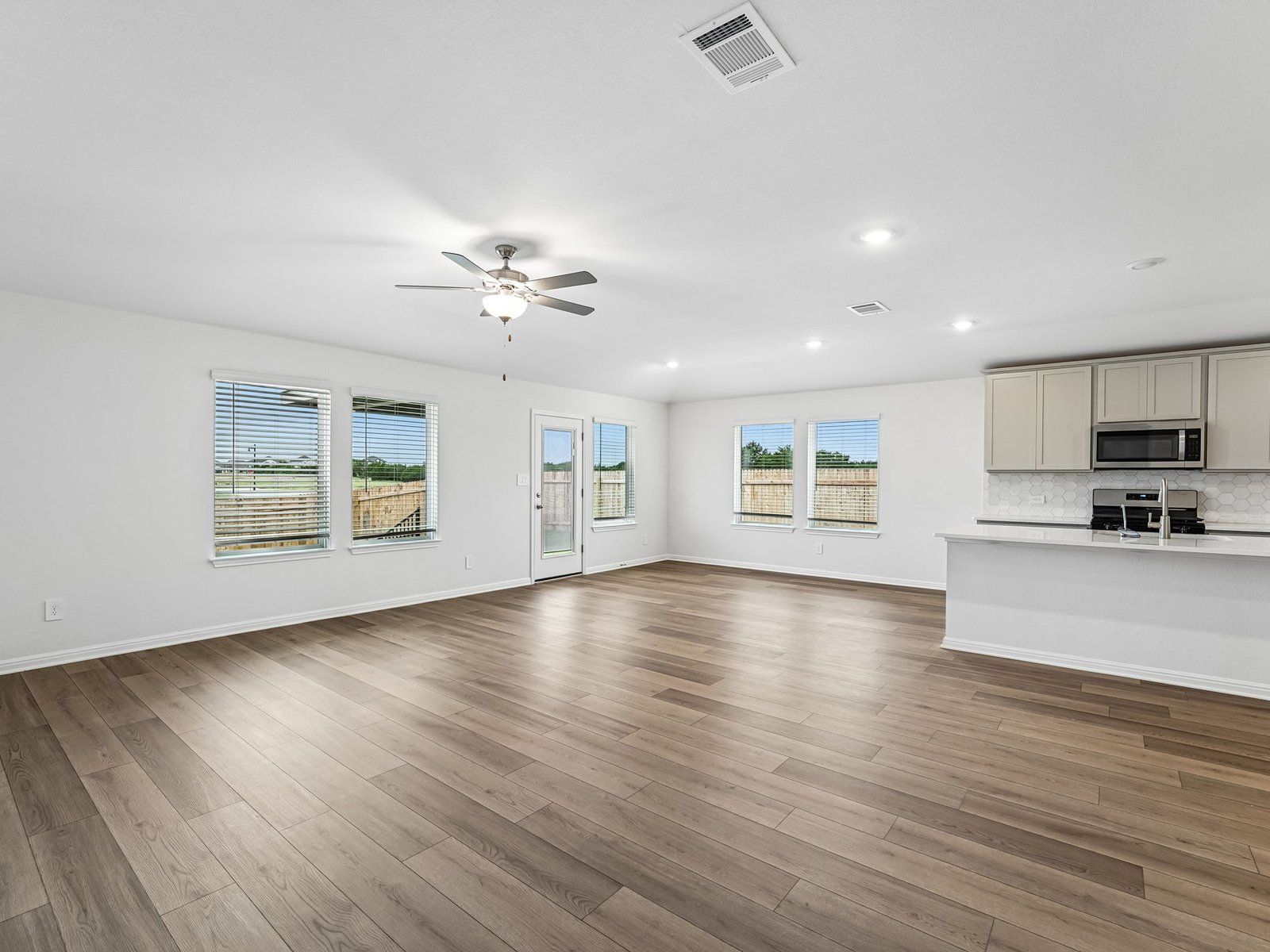 The Preston (403) Floorplan