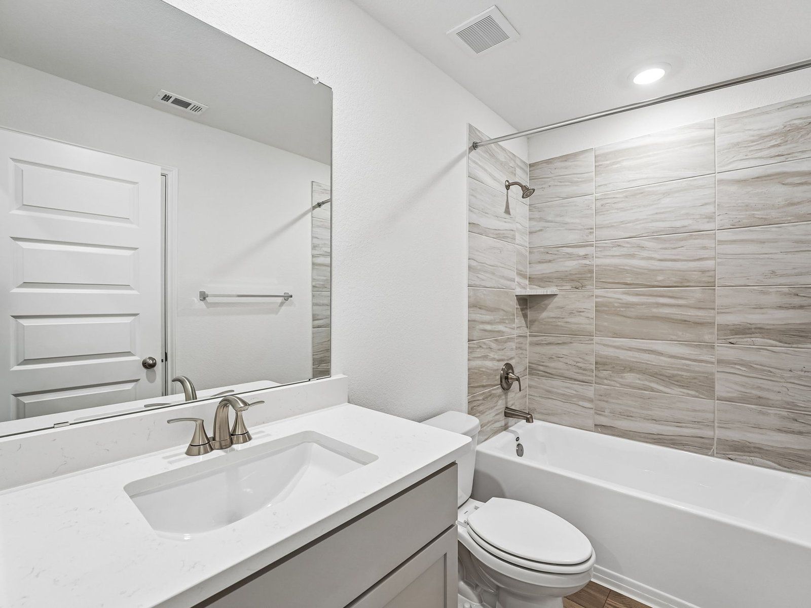 The Preston (403) Floorplan