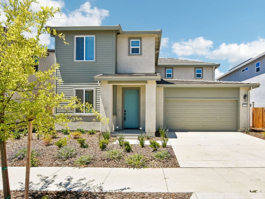 Residence 1 - Bridgeport at East Village: Sacramento, California - Meritage Homes