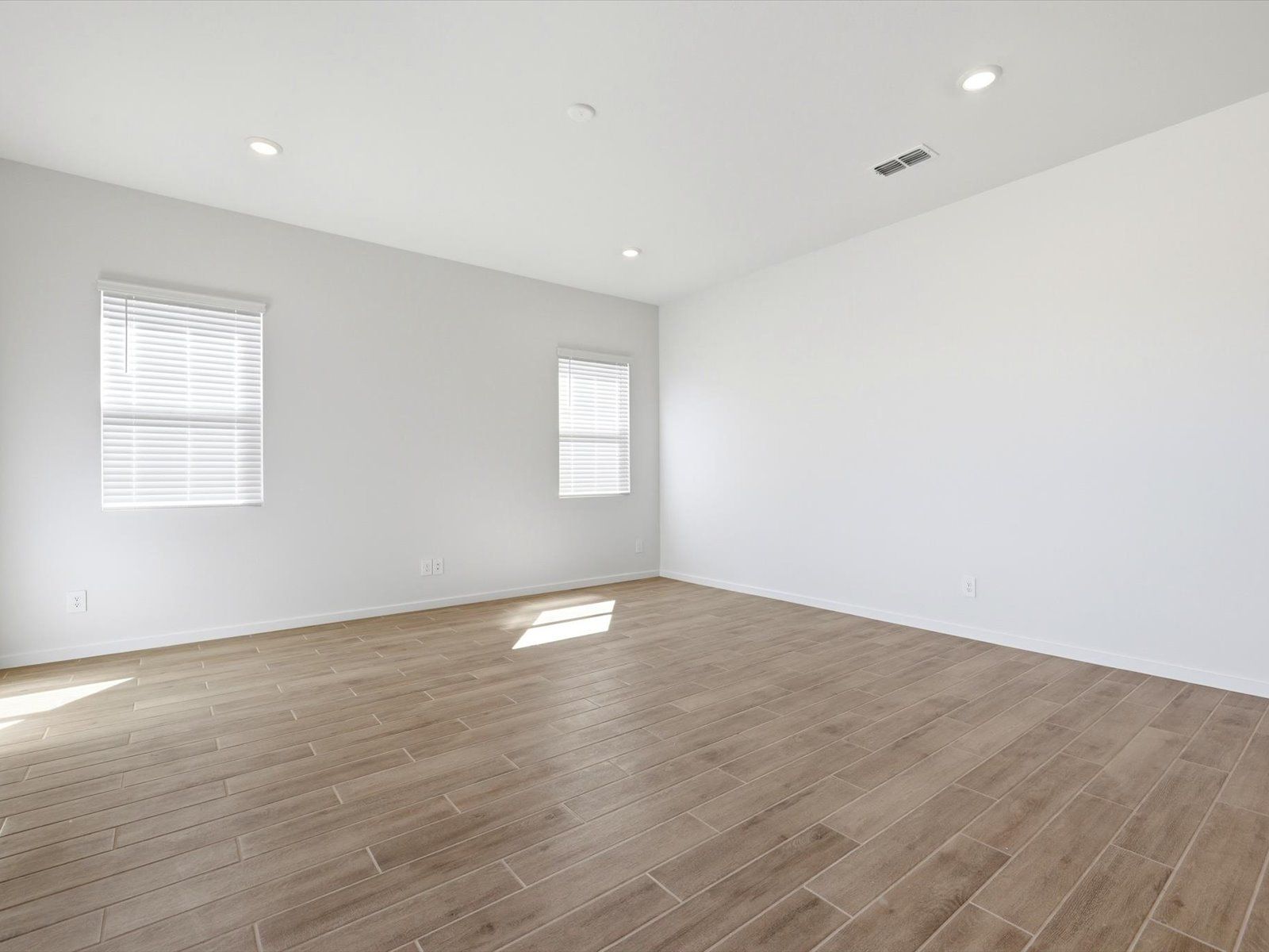 The Amber floorplan interior photo taken at a Meritage Homes community in Goodyear, AZ.