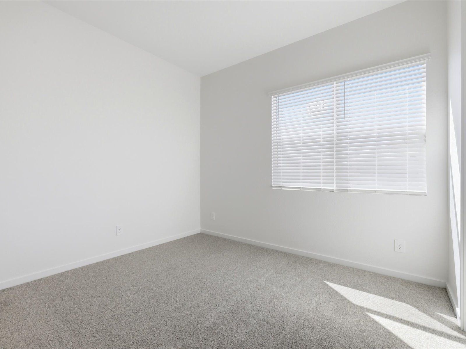 The Amber floorplan interior photo taken at a Meritage Homes community in Goodyear, AZ.