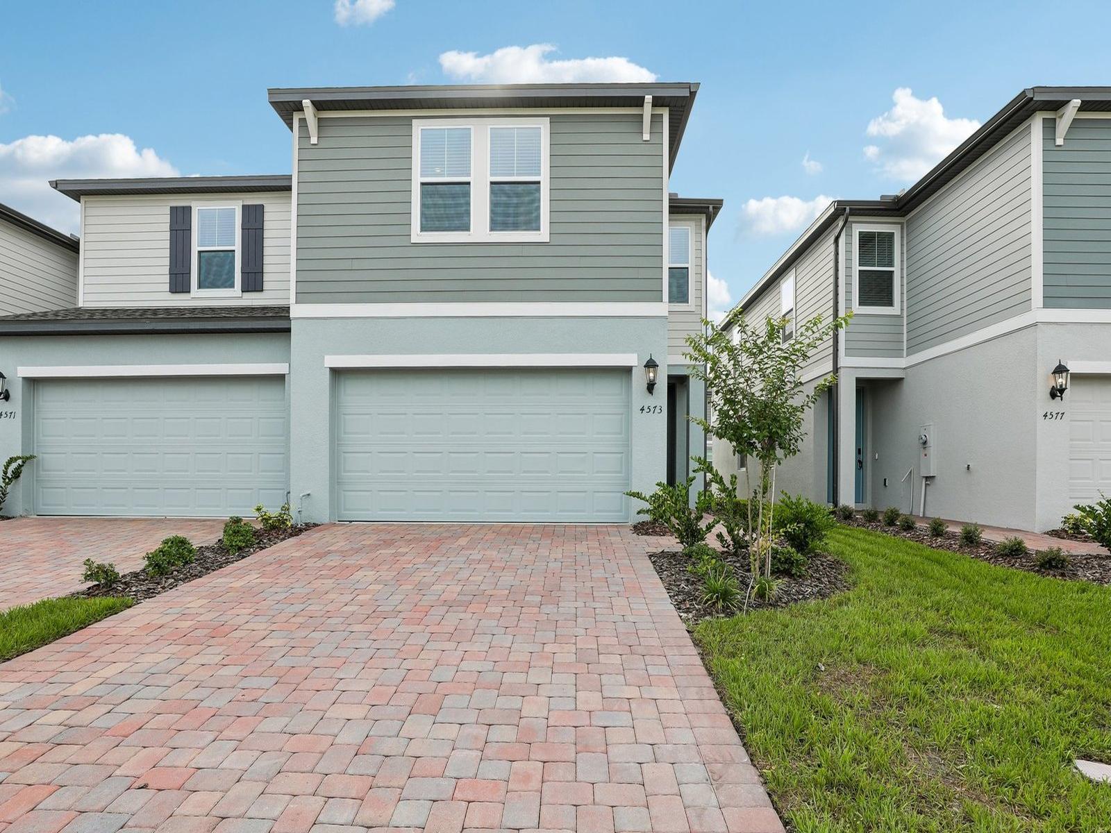 Windsor - The Meadow at Crossprairie Townes: Saint Cloud, Florida - Meritage Homes