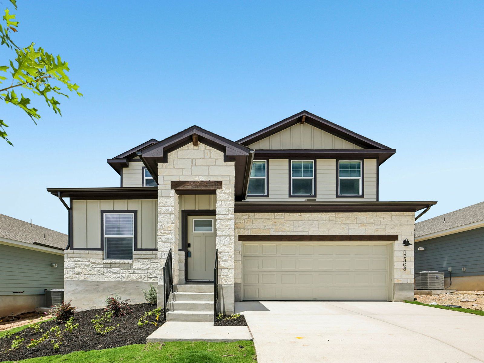 The Reynolds (890) - Turner's Crossing - Reserve Collection: Buda, Texas - Meritage Homes