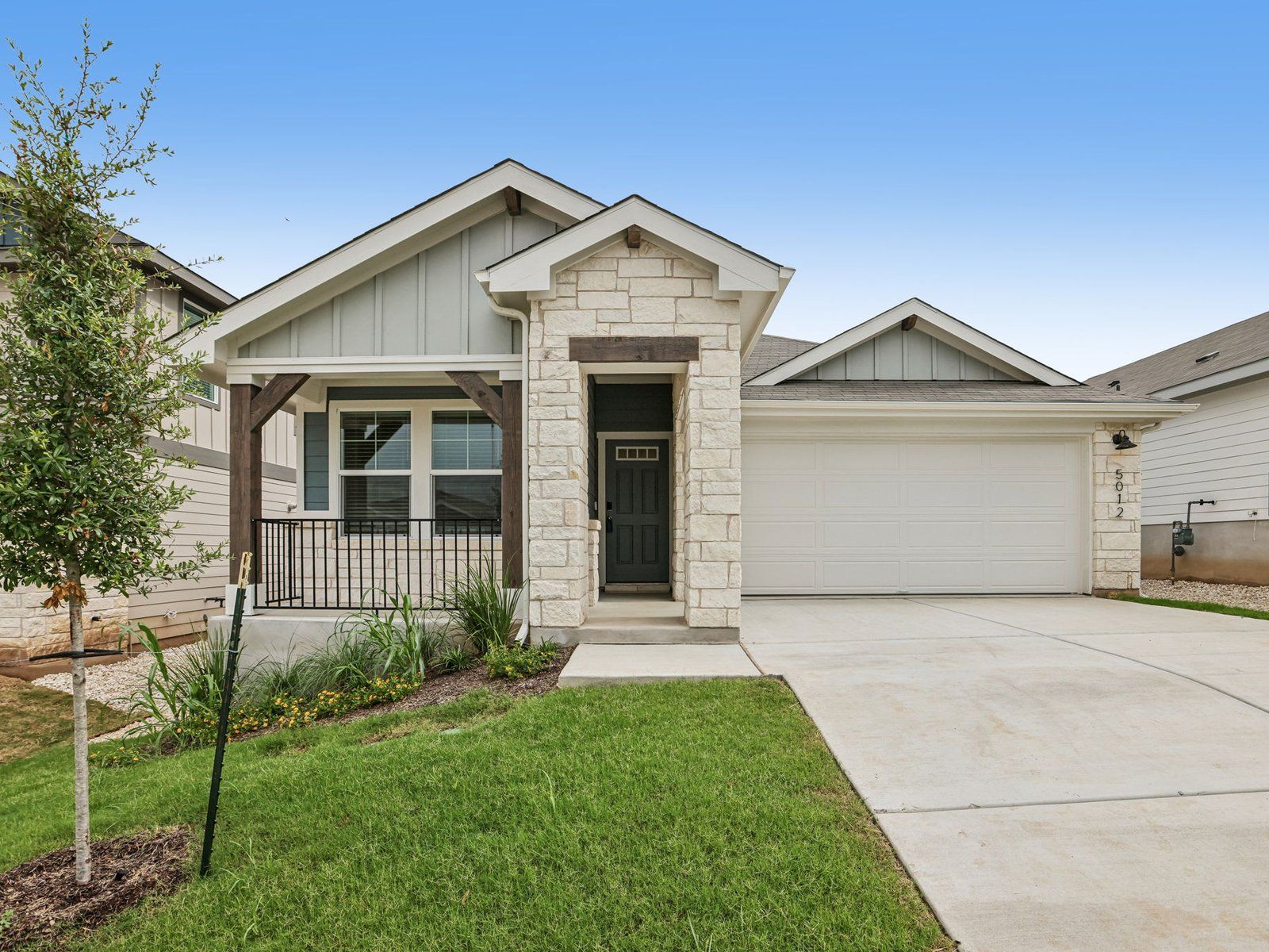 The Briscoe (820) - Lexington Parke: Del Valle, Texas - Meritage Homes
