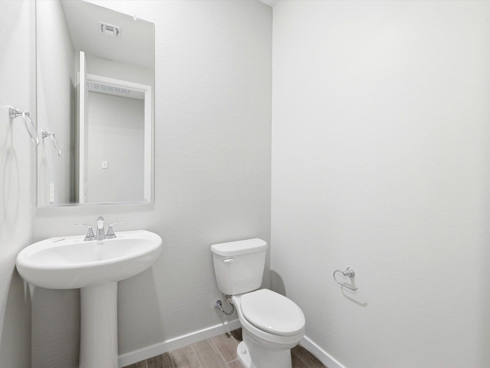 PHX_Paloma-Creek_Amber_Bathroom_E_15784-W-El-Cortez-Pl