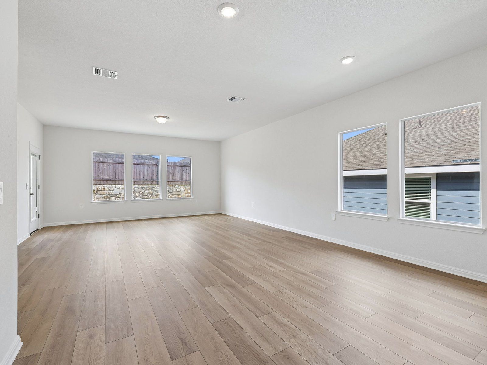 Living and Dining Areas
