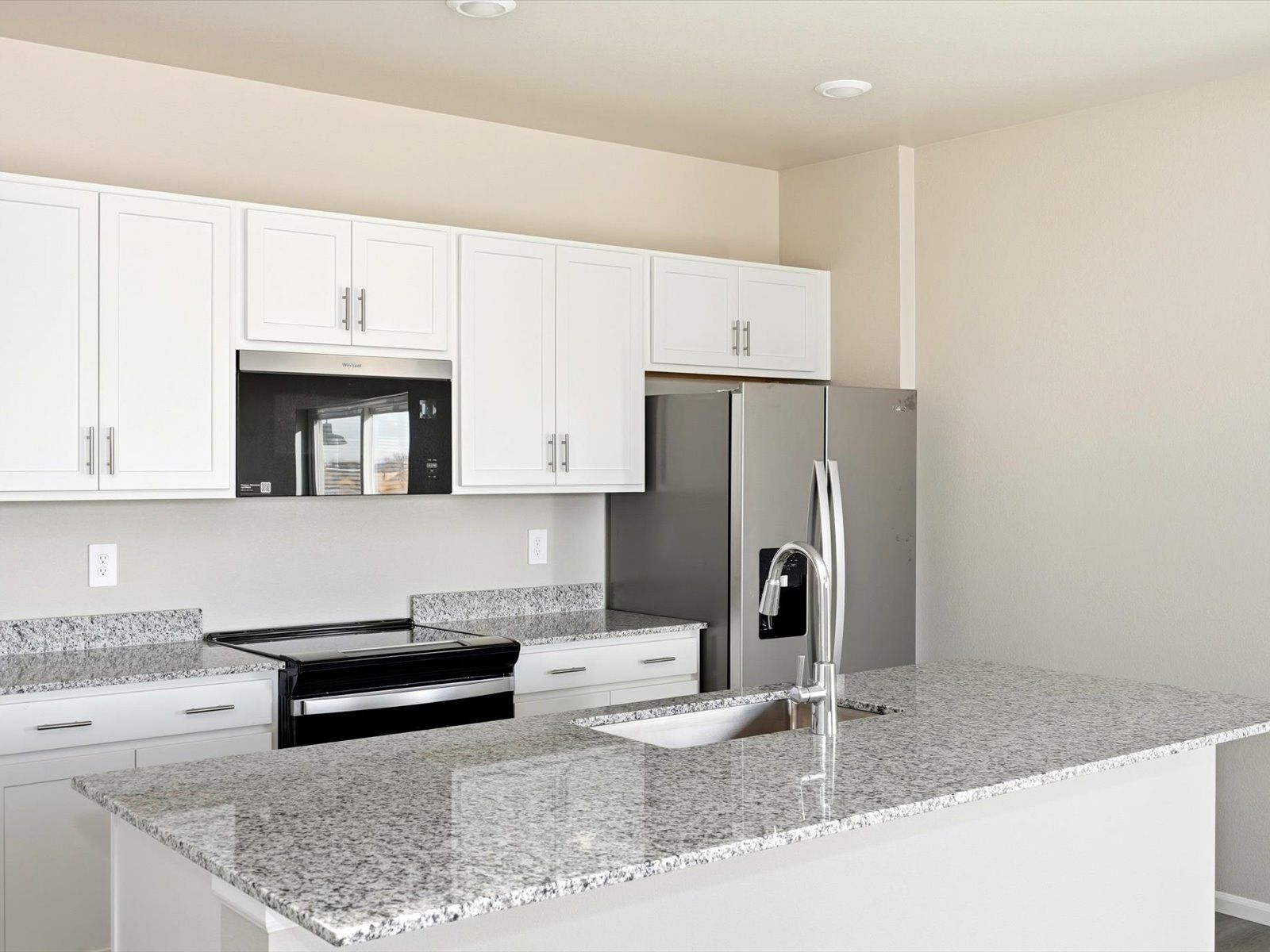 The Silverton - York Station: Thornton, Colorado - Meritage Homes