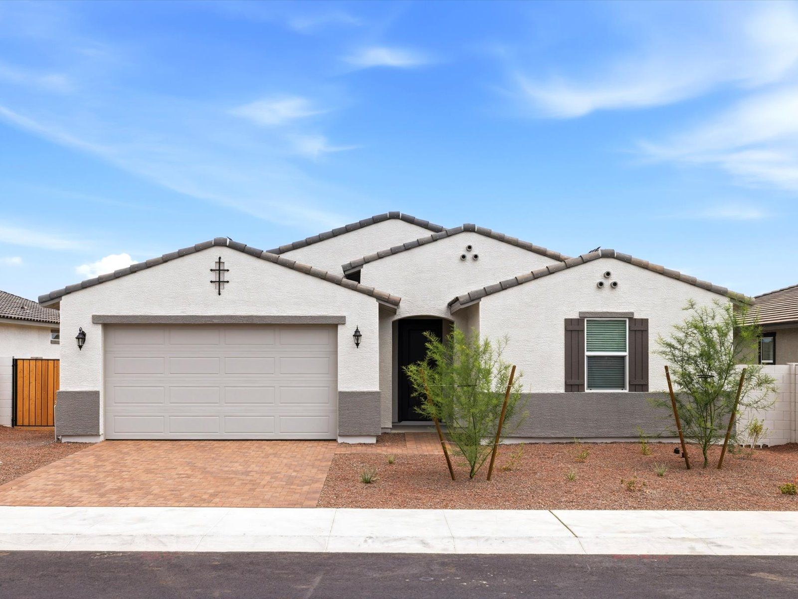 18444 W MANZANITA DR (Amber)