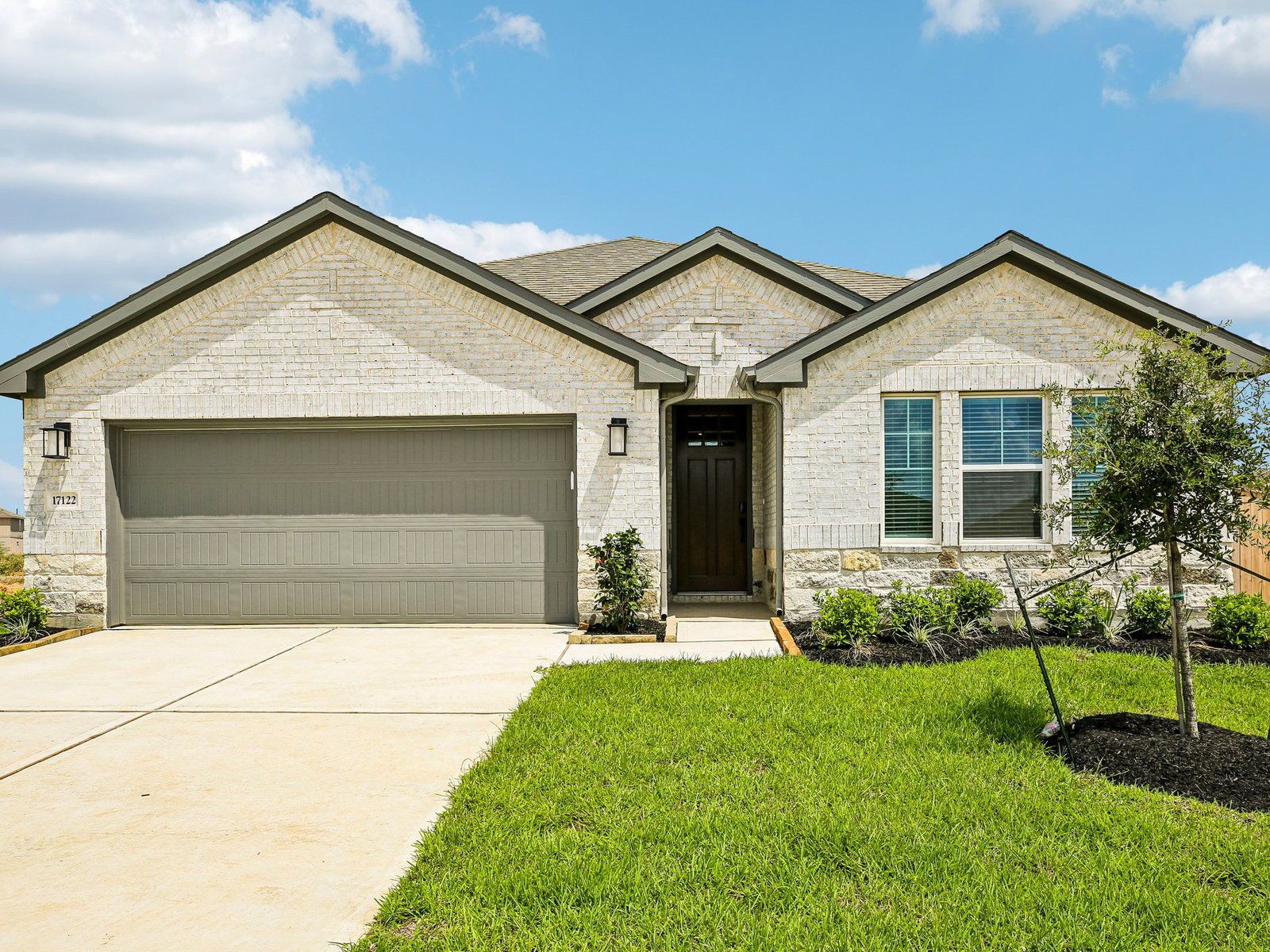 The Henderson (C404) - Sanford Farms - Classic Series: Waller, Texas - Meritage Homes