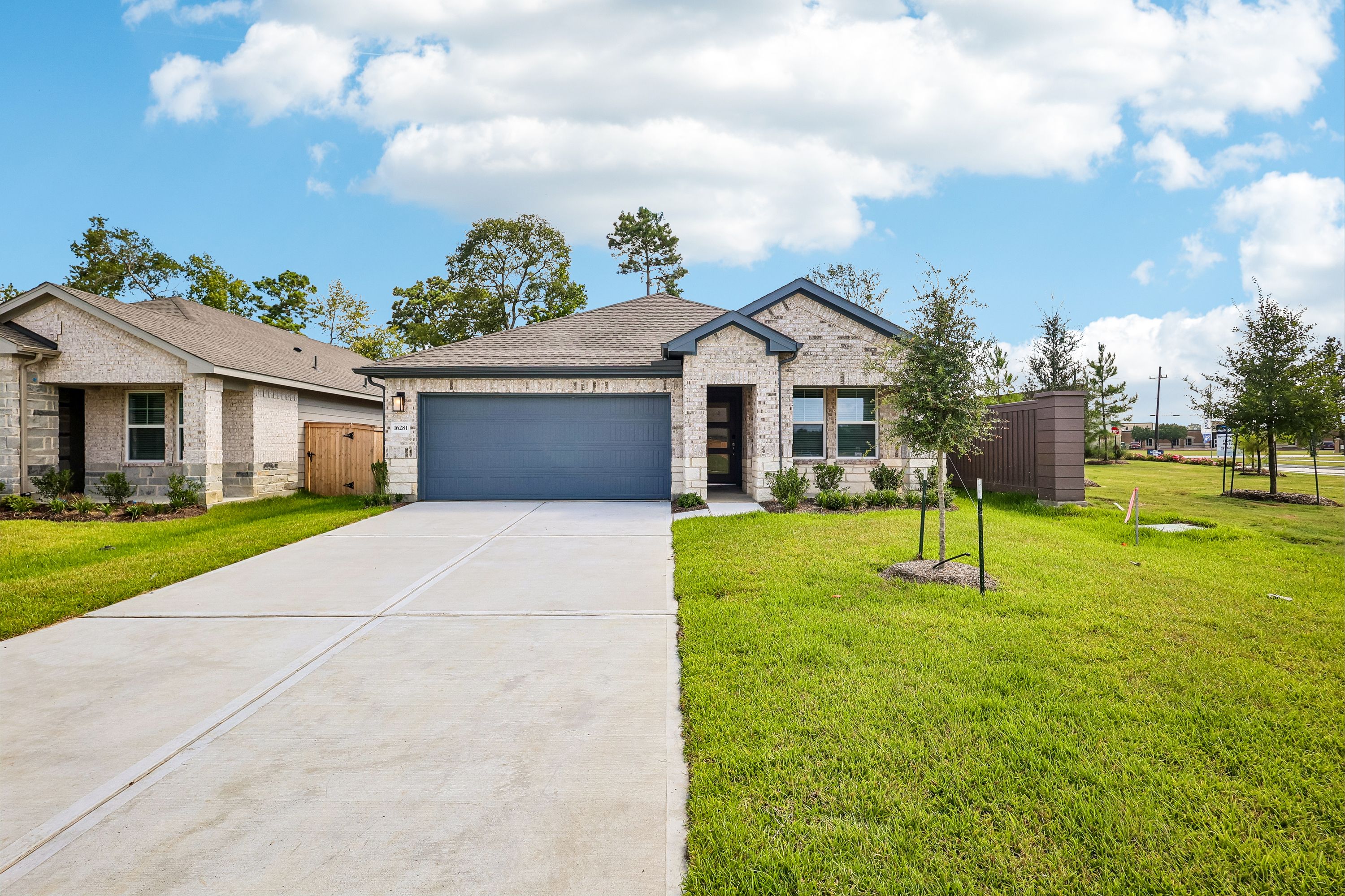 The Allen (840) - Granger Pointe - Premier Series: Conroe, Texas - Meritage Homes