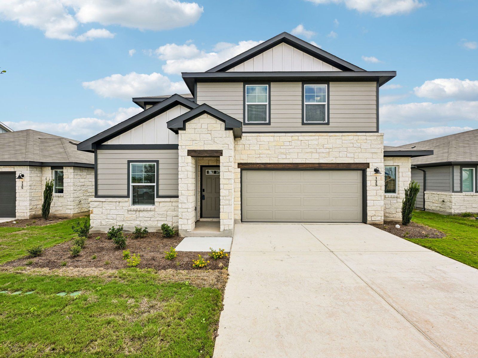 The Winedale (880) - Waterstone Crossing: Kyle, Texas - Meritage Homes