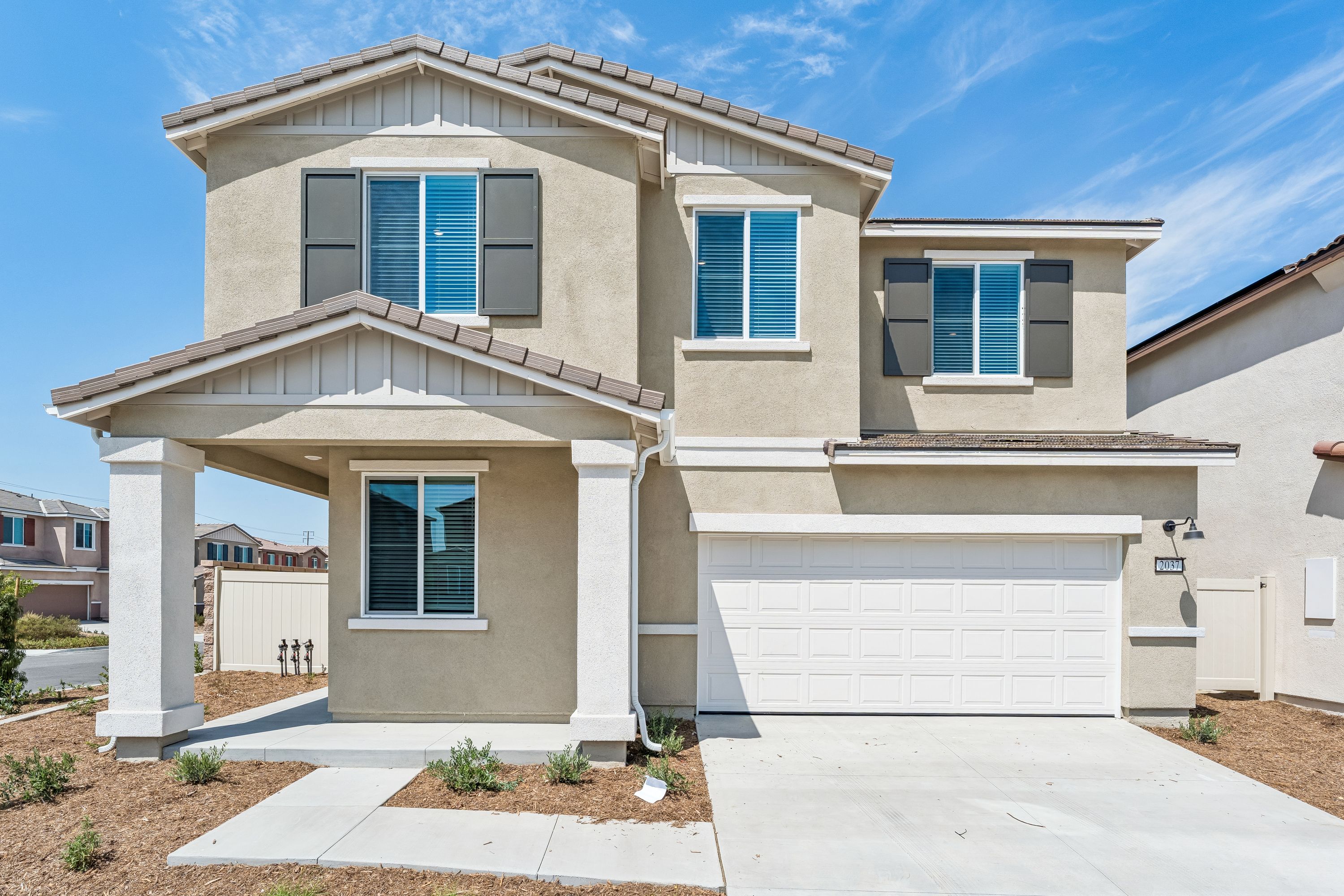 Residence 4 - Alder at Live Oak: Redlands, California - Meritage Homes