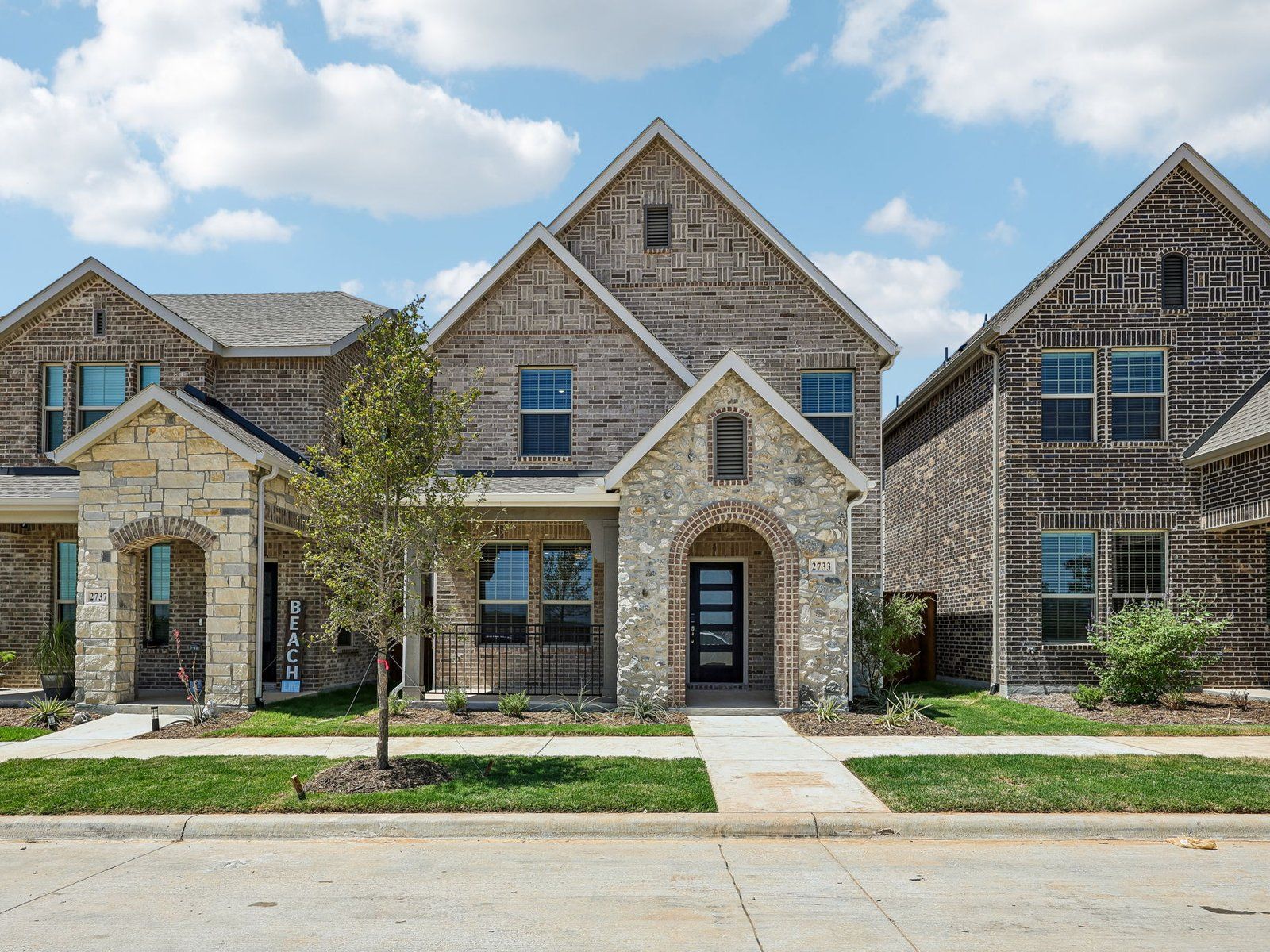 The Kent - Oak Ridge Park: Corinth, Texas - Meritage Homes