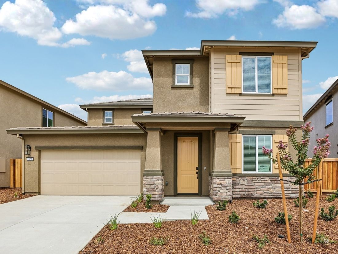 Residence 2 - Casacala: Brentwood, California - Meritage Homes