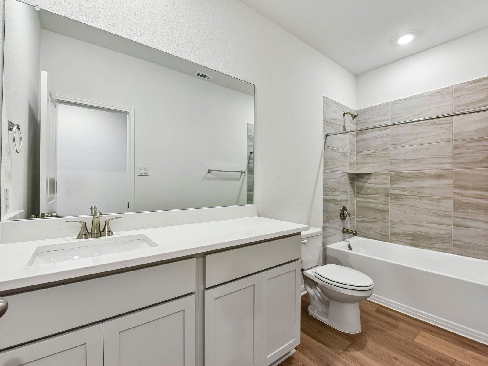 Secondary Bathroom