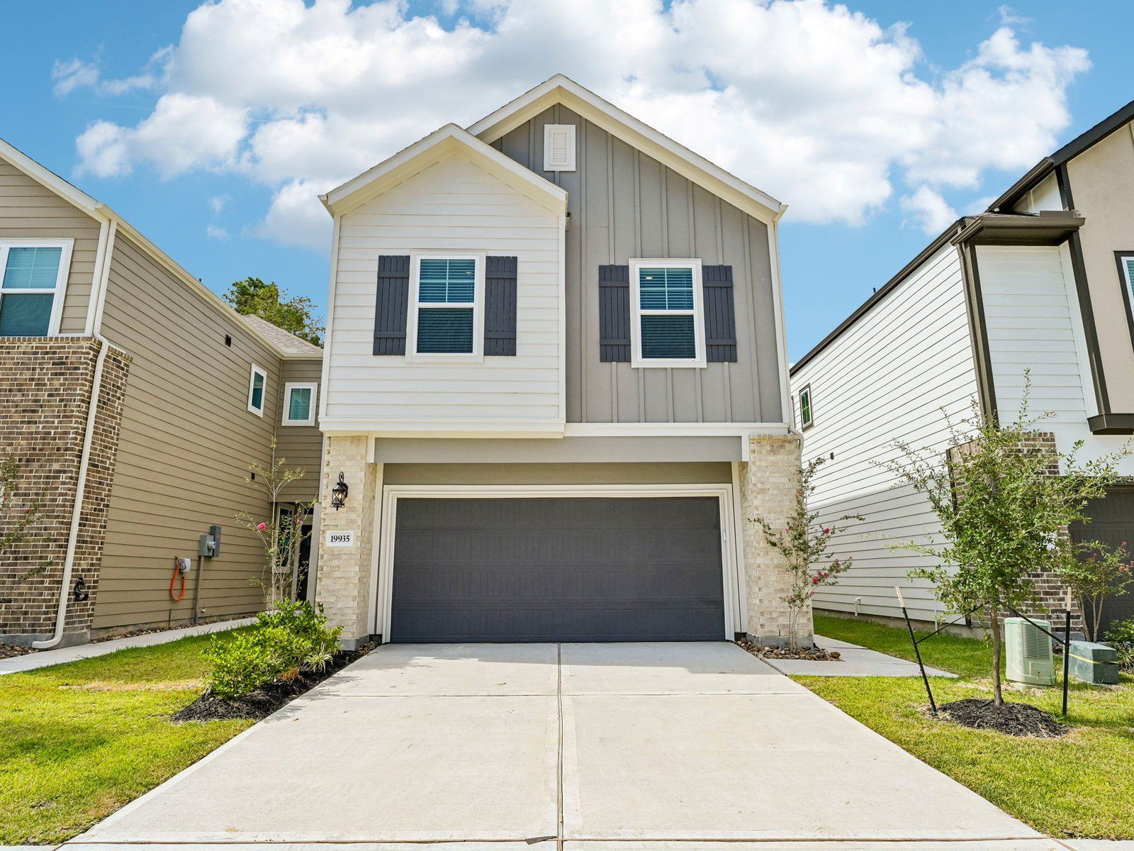 19935 Emerald Bend Way