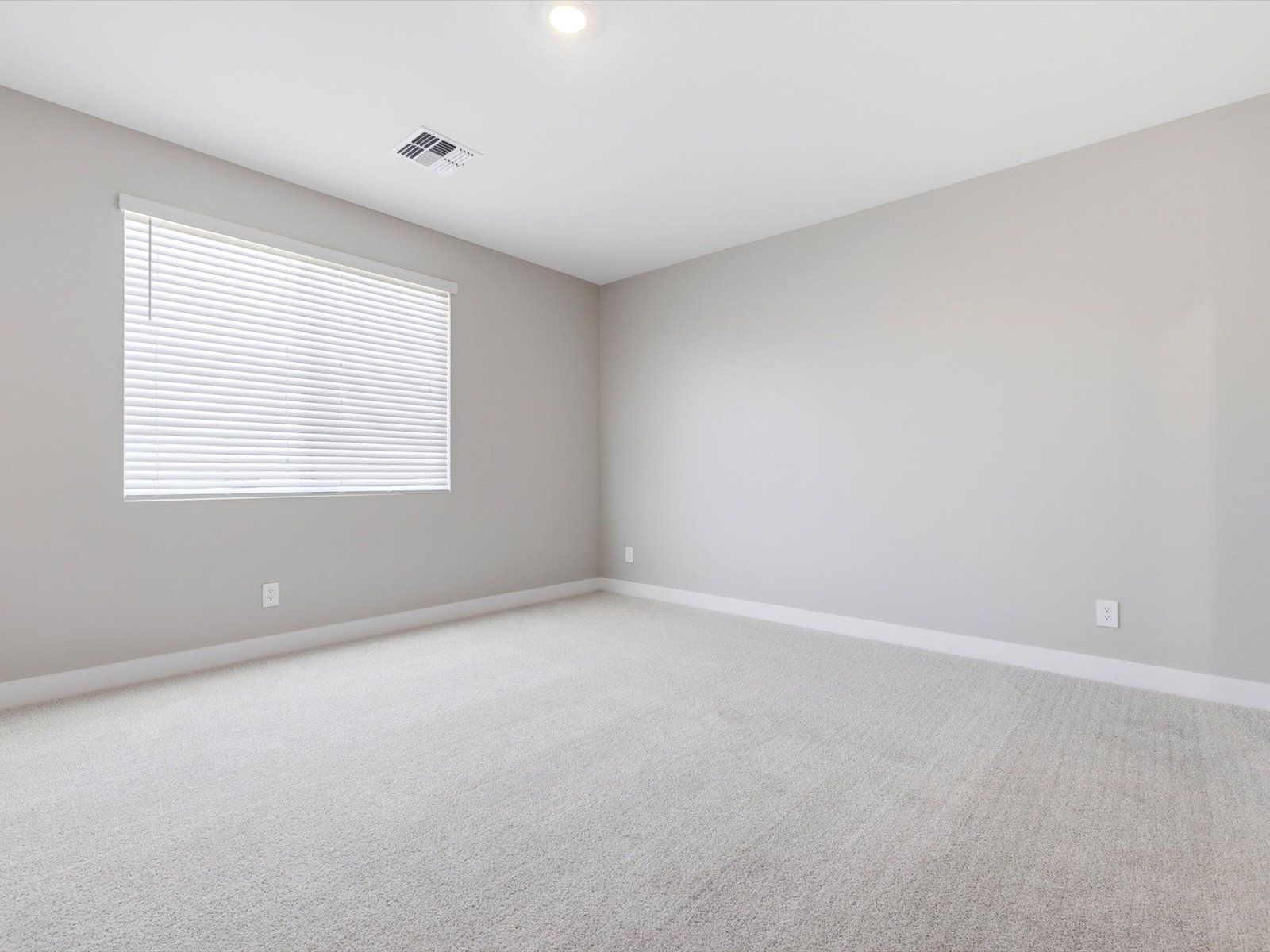PHX_White-Tank-Foothills_Bailey_Bedroom_E_8078-N-185th-Dr