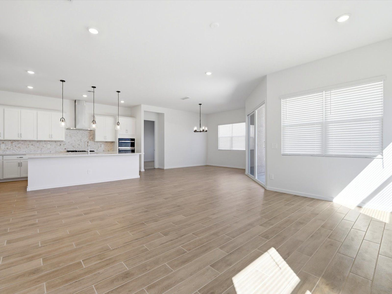 The Amber floorplan interior photo taken at a Meritage Homes community in Goodyear, AZ.
