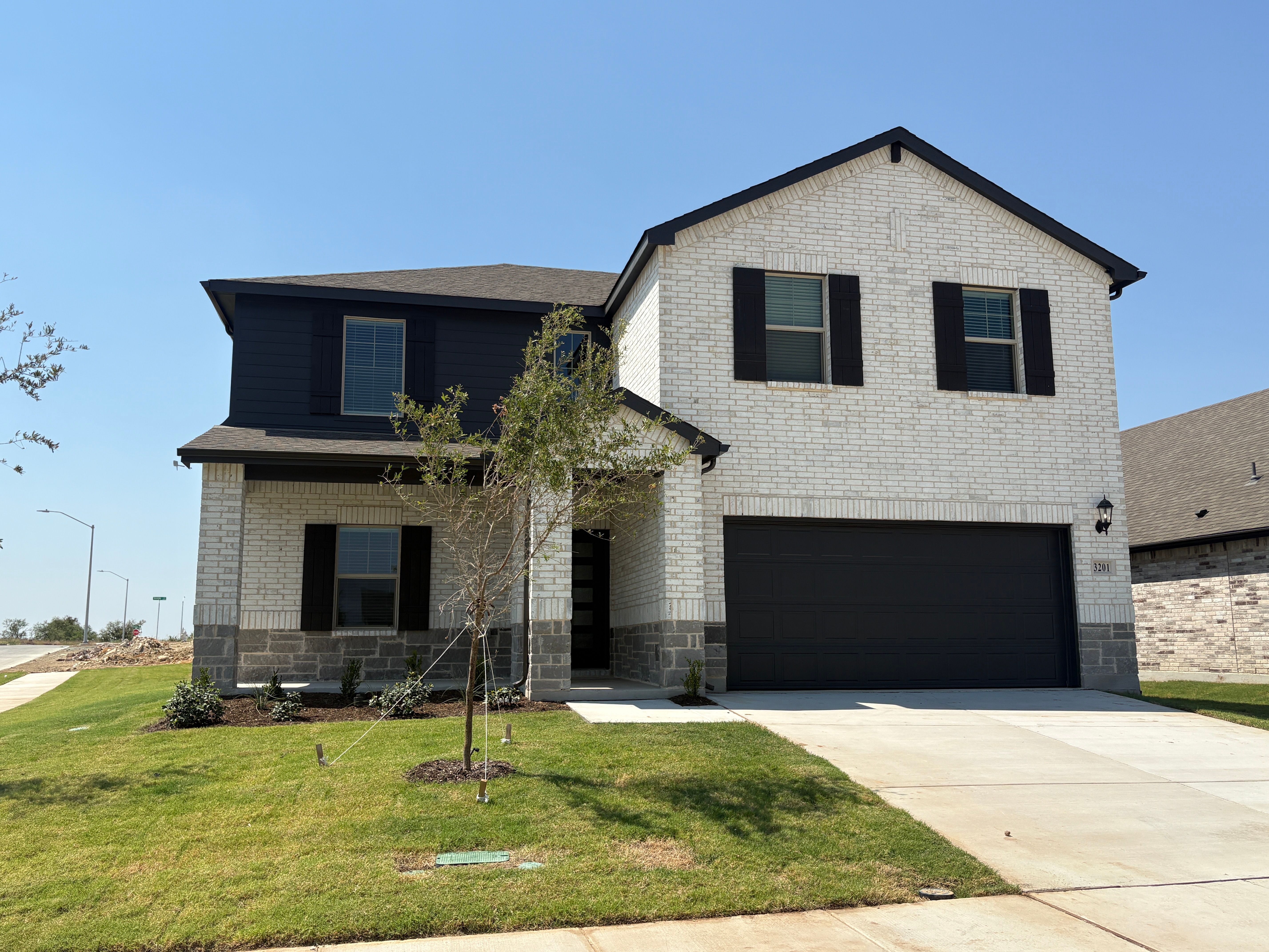 The Royal - Cibolo Hills West - Signature Series: Fort Worth, Texas - Meritage Homes
