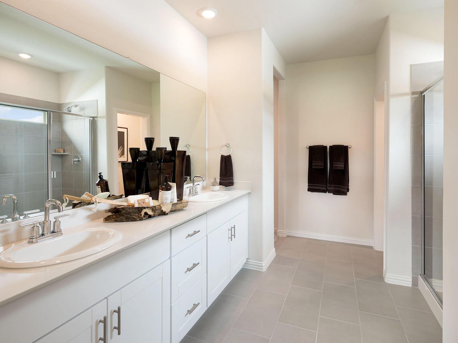 DFW_Cibolo Hills_Kessler_Primary Bath_2512 Peoria Drive_Model