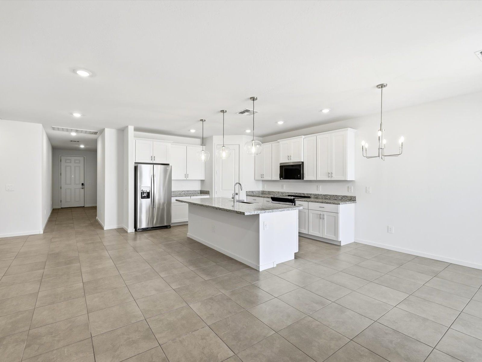 24490 W Bowker Street (Sawyer)