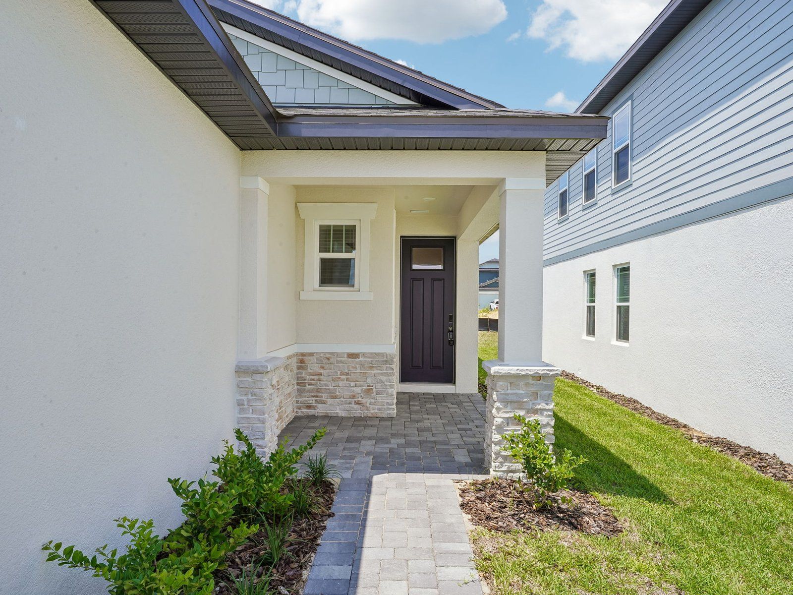 Front entry of the Sycamore floorplan